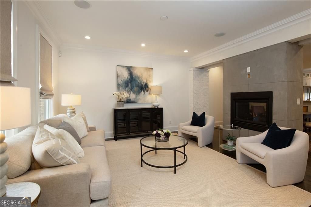 545 Canton Walk Roswell - Photo 8