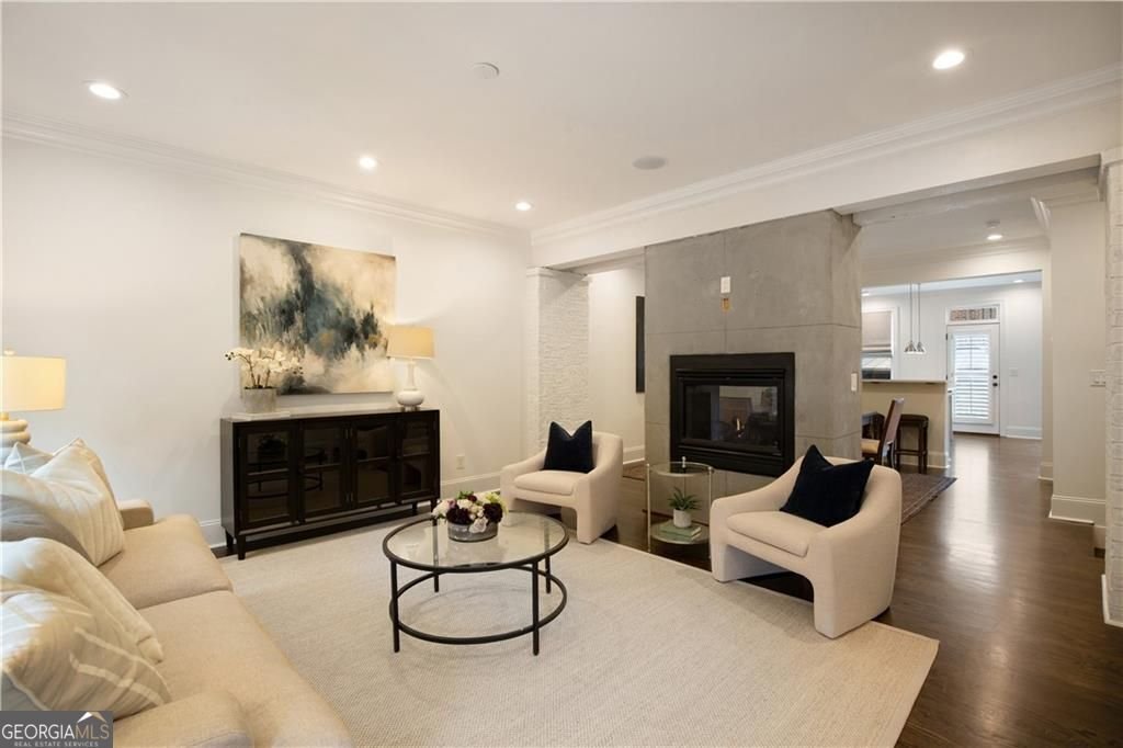 545 Canton Walk Roswell - Photo 9