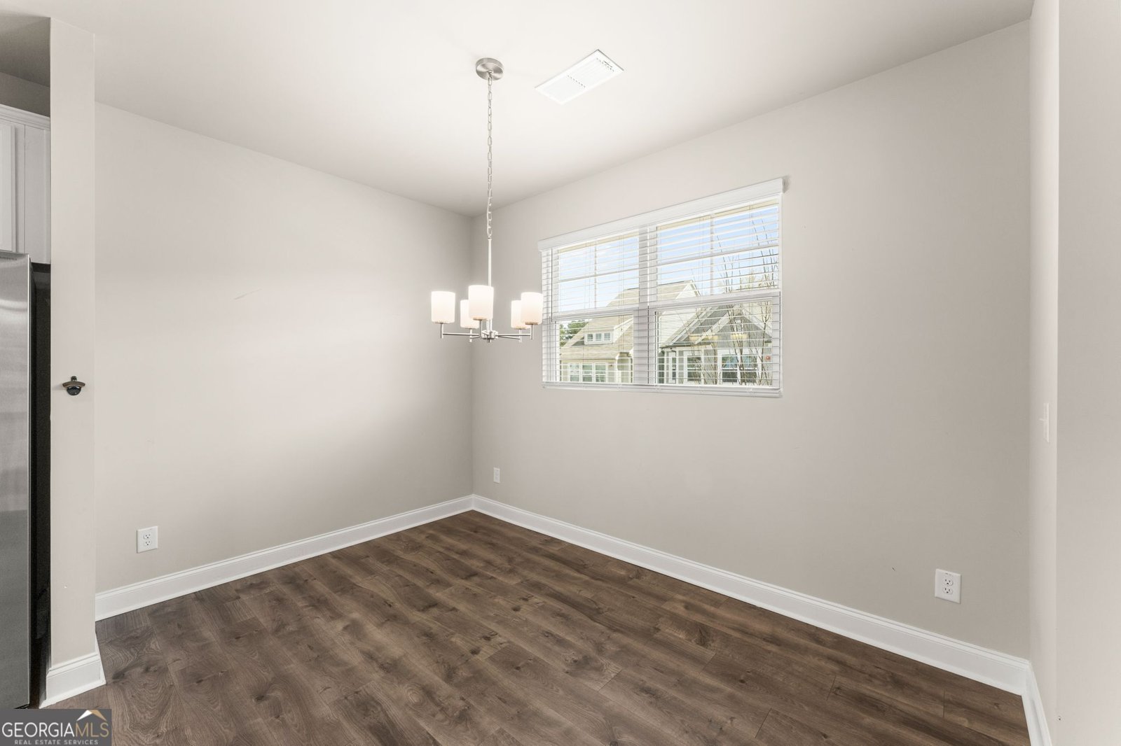 324 Hayden Circle Woodstock - Photo 10