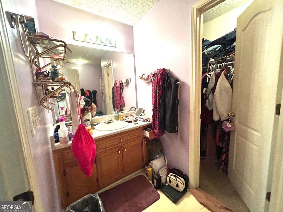 652 Windy Way Stockbridge - Photo 16