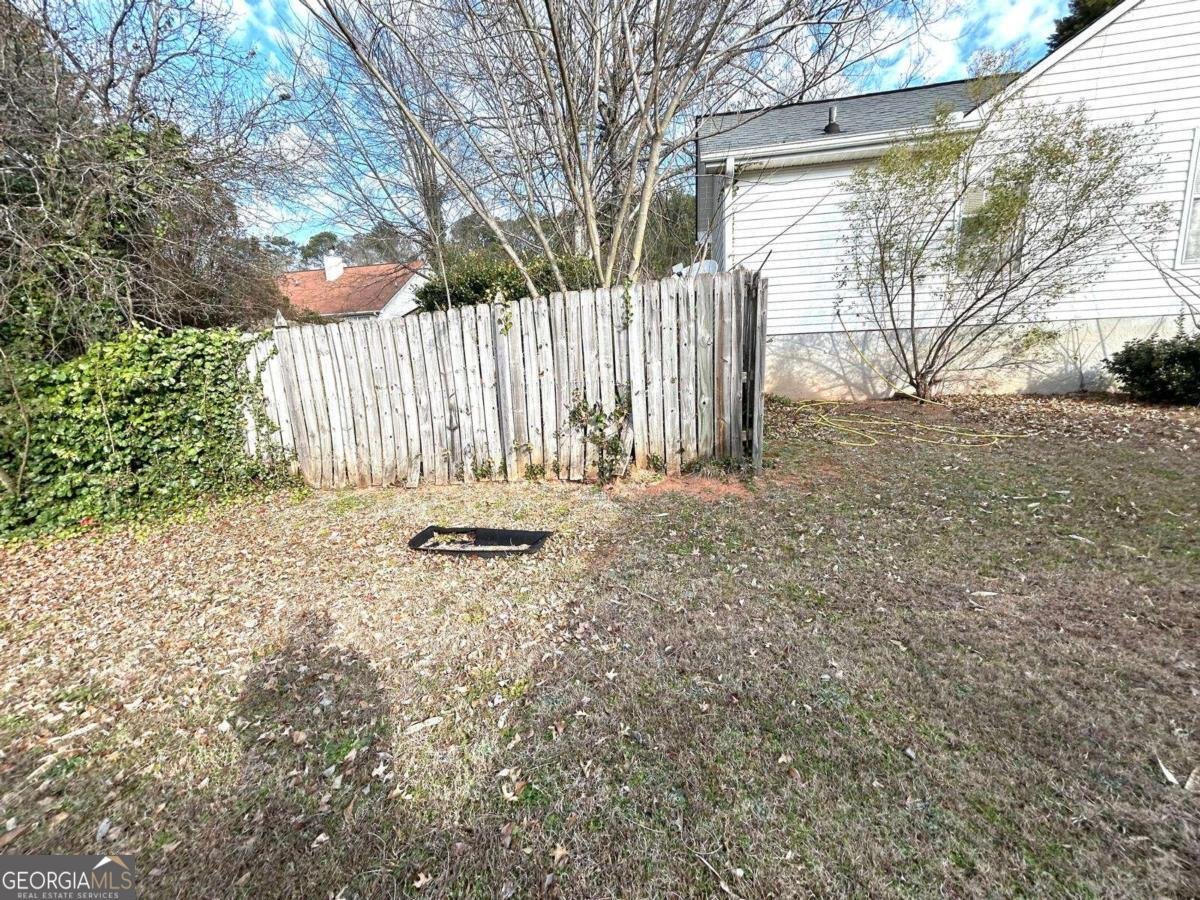 652 Windy Way Stockbridge - Photo 23