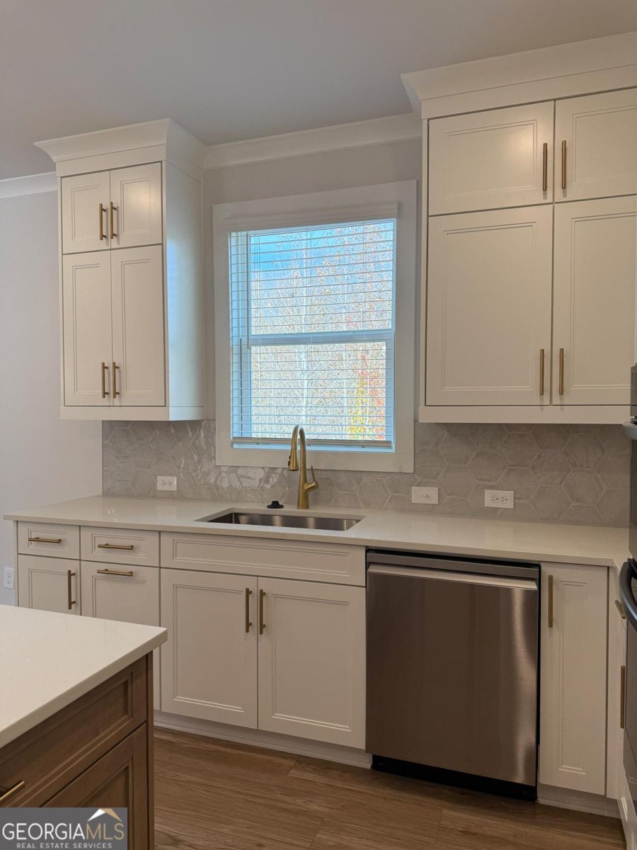 4456 Hosch Reserve Court Buford - Photo 19