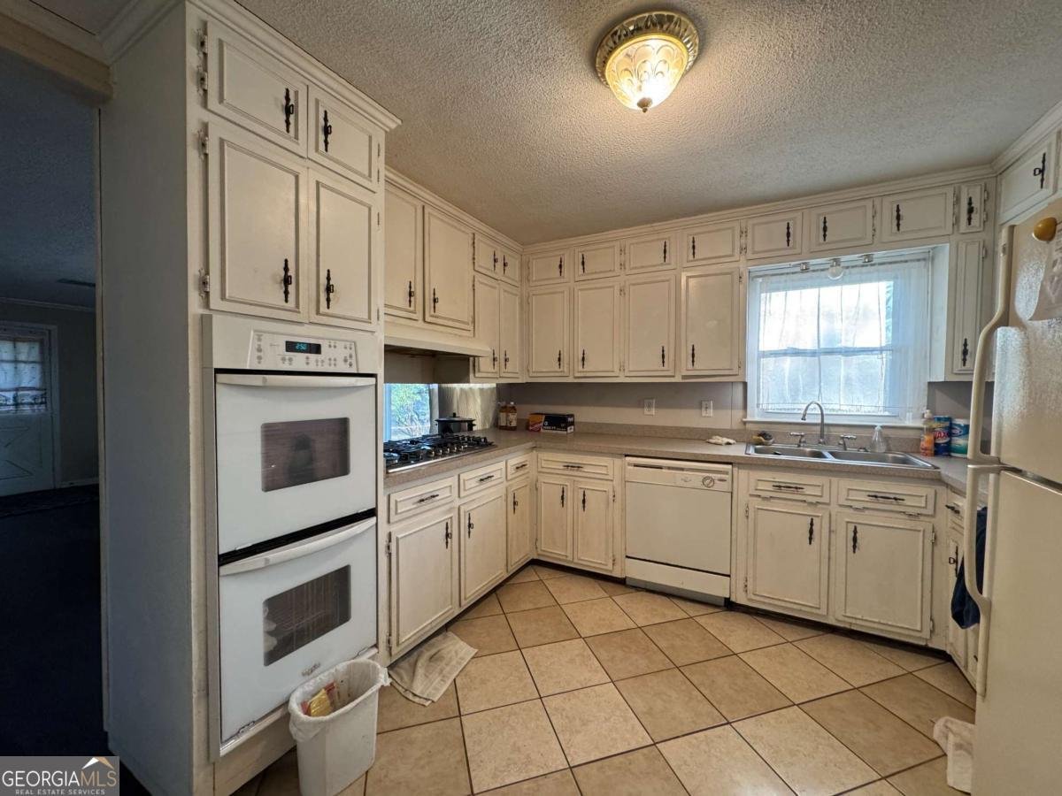 2498 Johnson Drive Atlanta - Photo 8