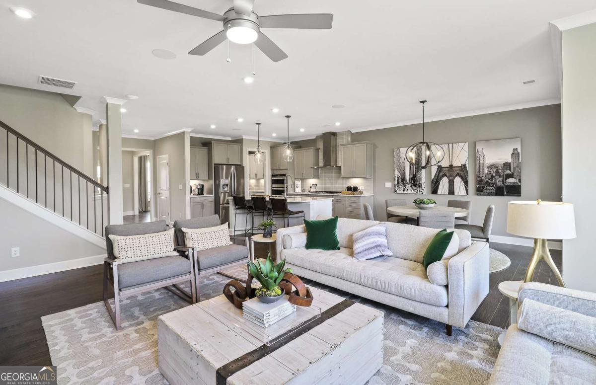 4915 Rosarian Drive Cumming - Photo 10