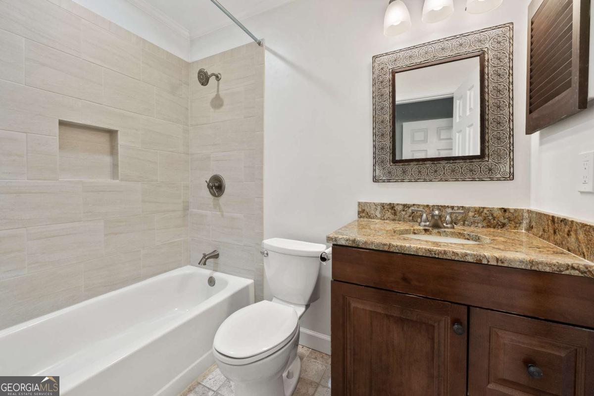 102 Defoors Mill Drive Atlanta - Photo 18