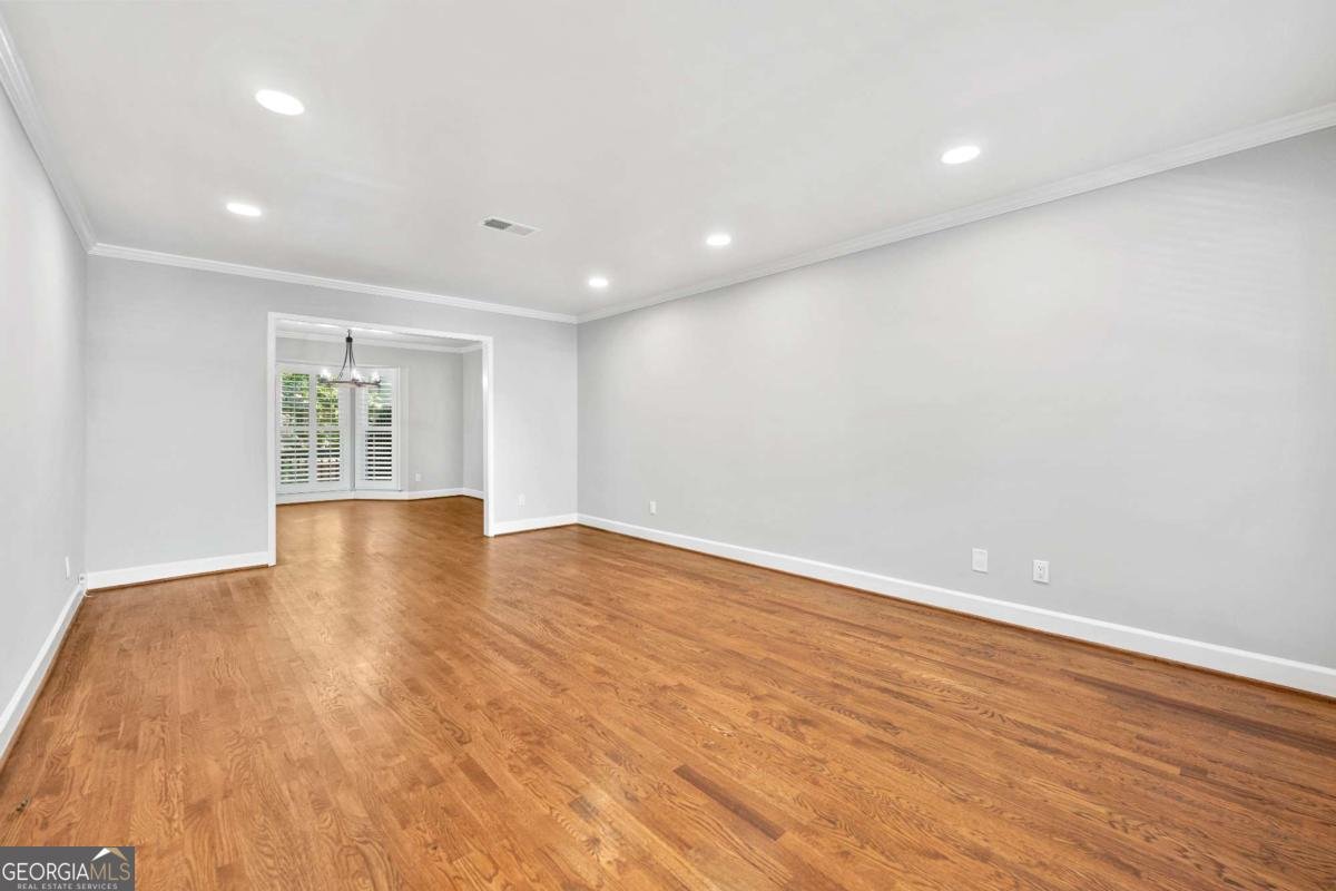 102 Defoors Mill Drive Atlanta - Photo 7