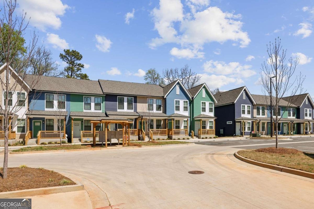 1095 Tucker Avenue Atlanta - Photo 1