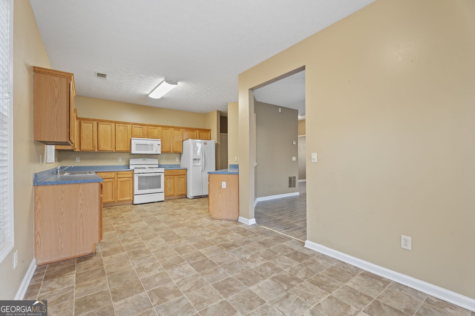 423 Heathcliff Court McDonough - Photo 18