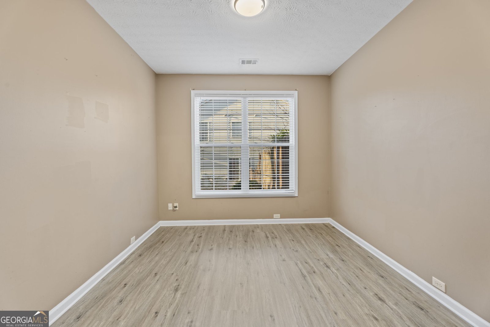 423 Heathcliff Court McDonough - Photo 9