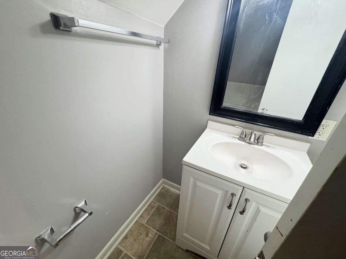 2079 Ben Hill Road Atlanta - Photo 16