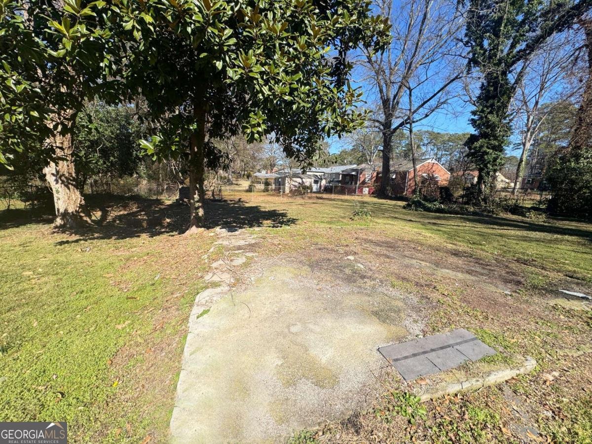 2079 Ben Hill Road Atlanta - Photo 19