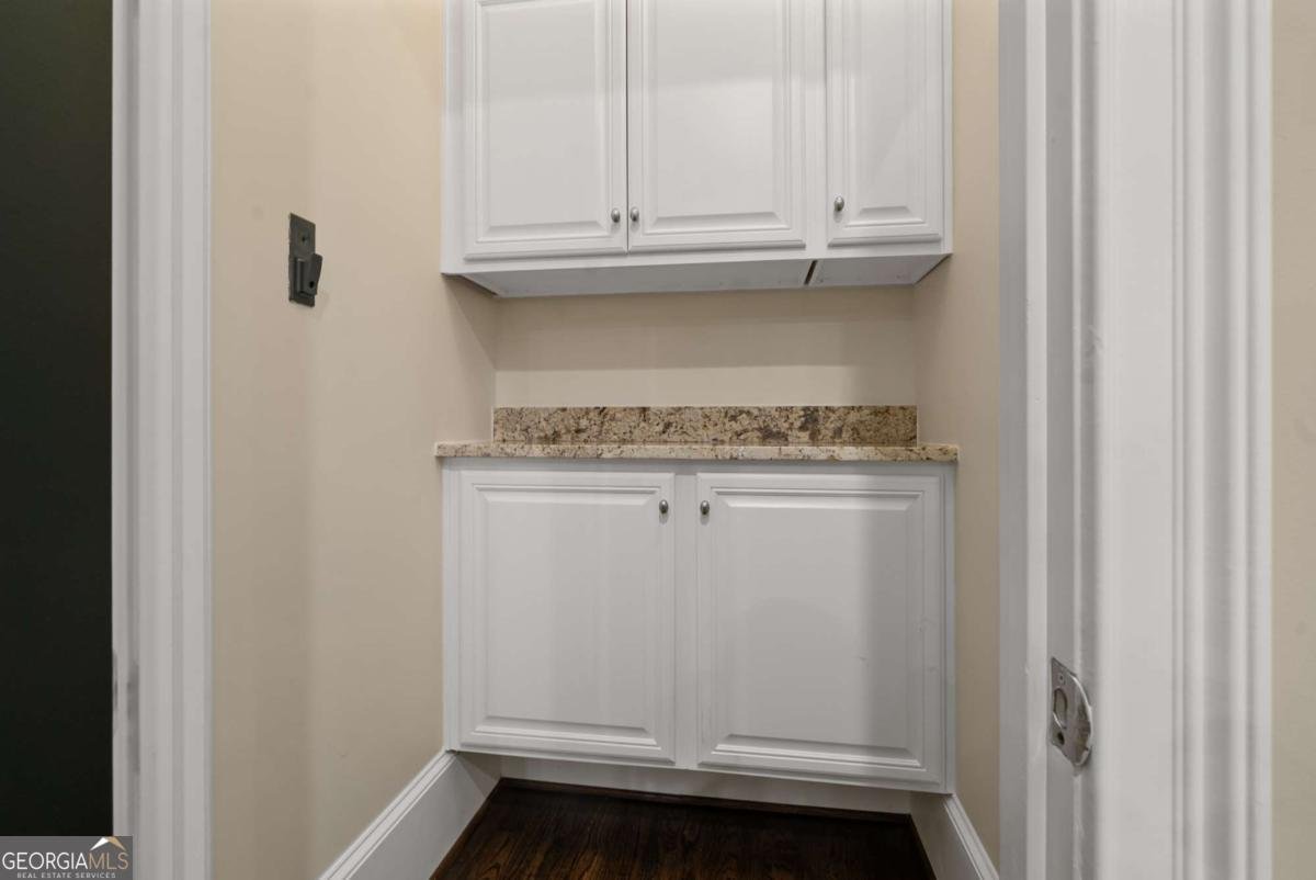 9056 Riverbend Manor Alpharetta - Photo 19