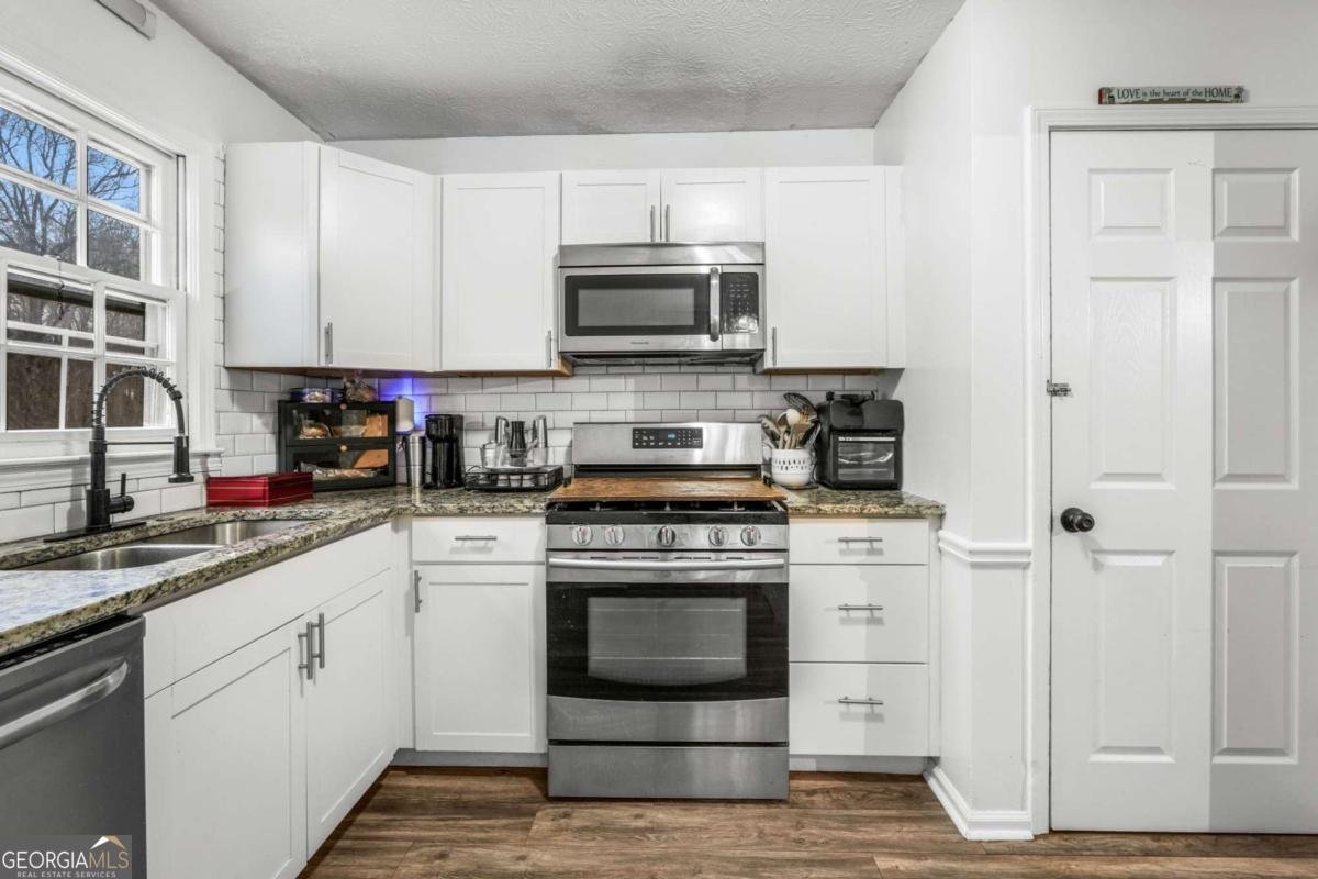 2681 Bluffton Road Buford - Photo 18