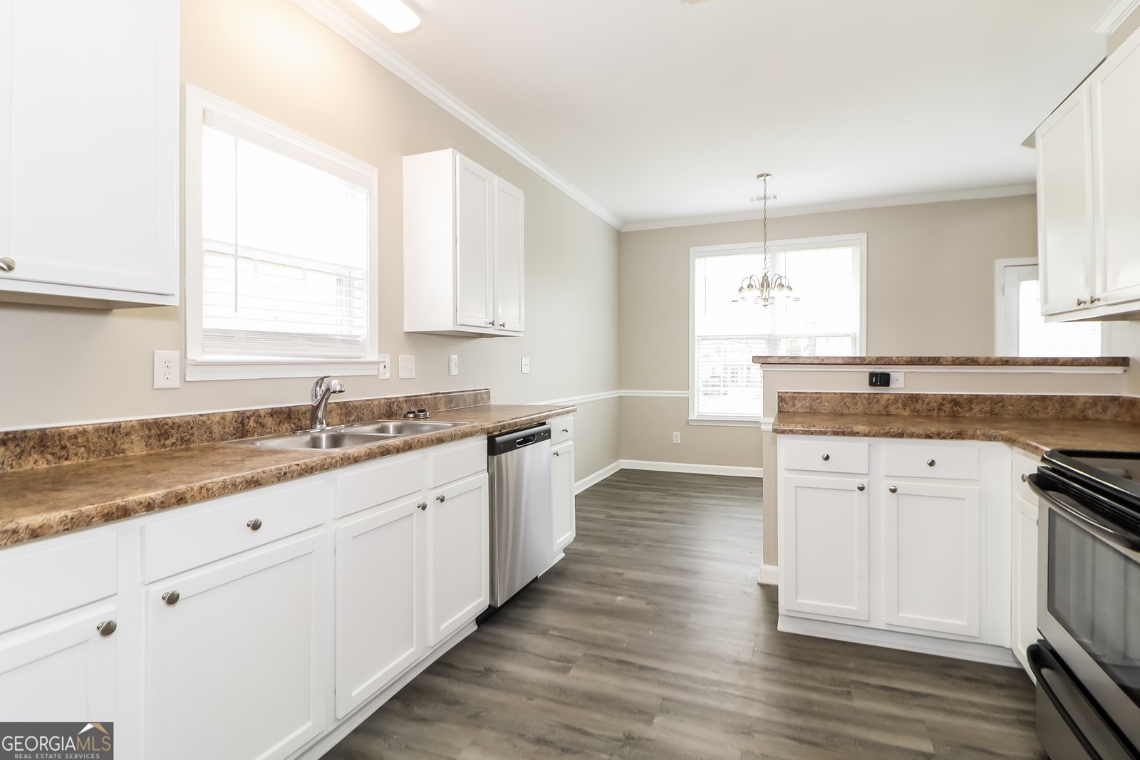 2312 Temple View Drive Snellville - Photo 6