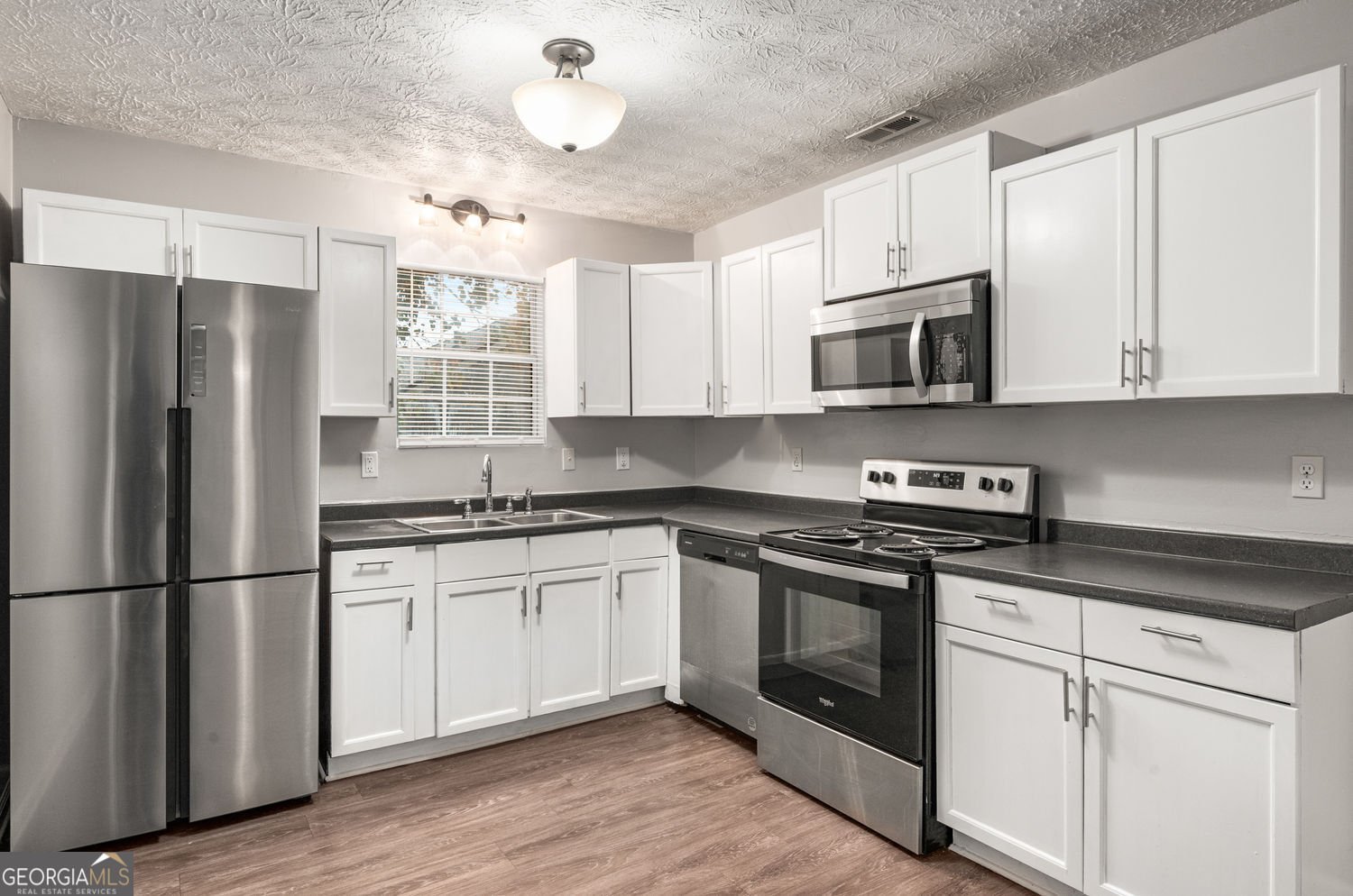 207 Antebellum Court Riverdale - Photo 10