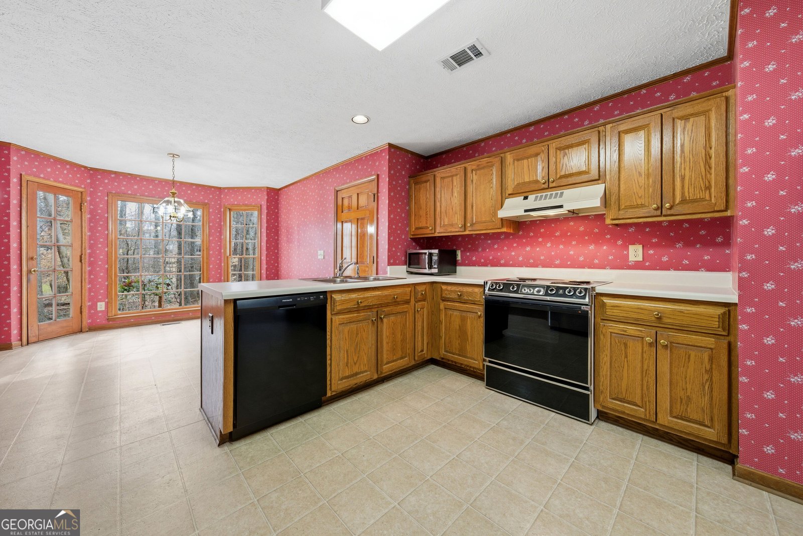 110 Lakepoint Lane Fayetteville - Photo 11