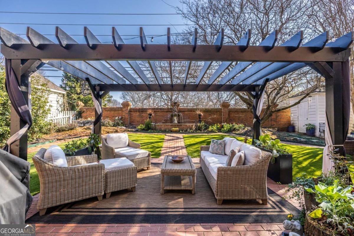 2144 Village Point Brookhaven - Photo 18