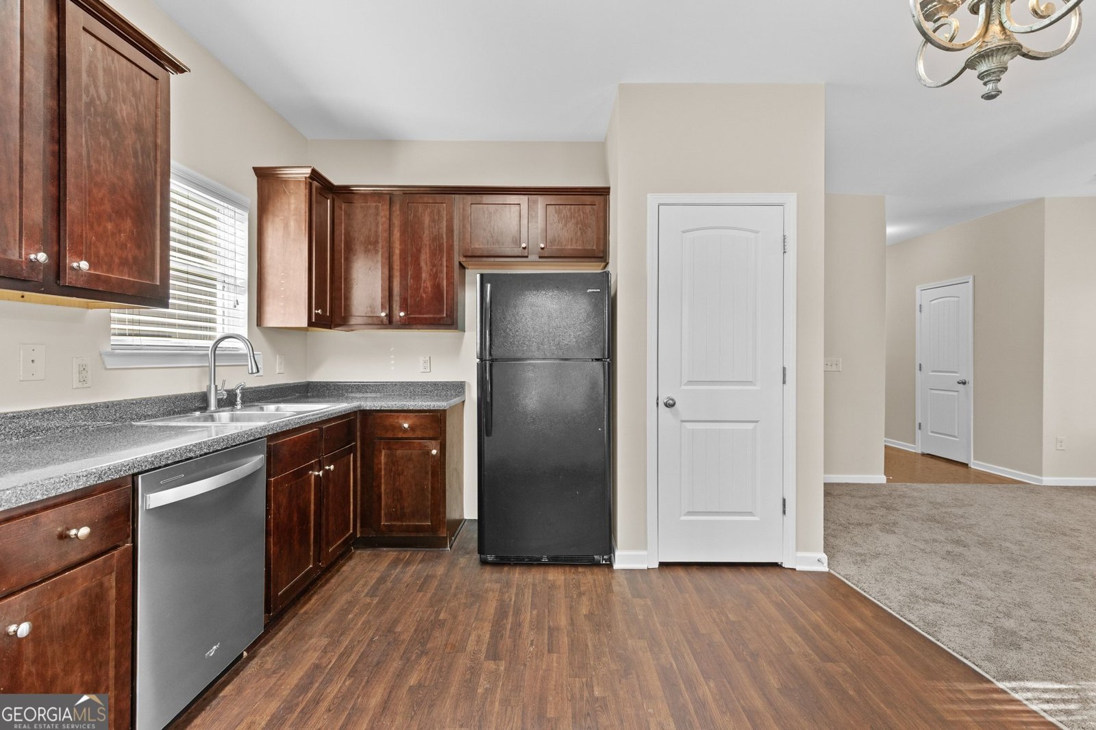 764 Lobdale Falls Drive Lawrenceville - Photo 13