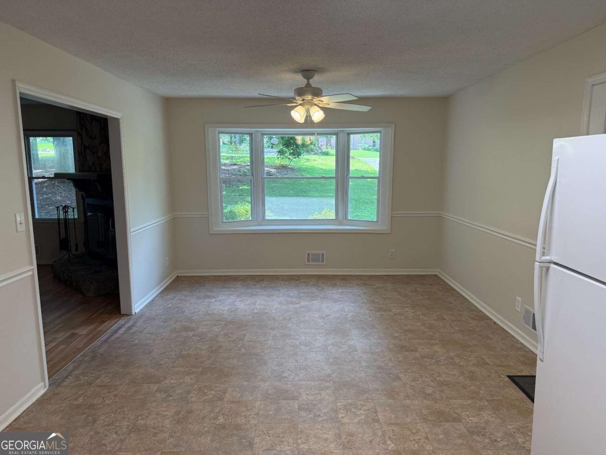 3013 Barcelona Way Conyers - Photo 9