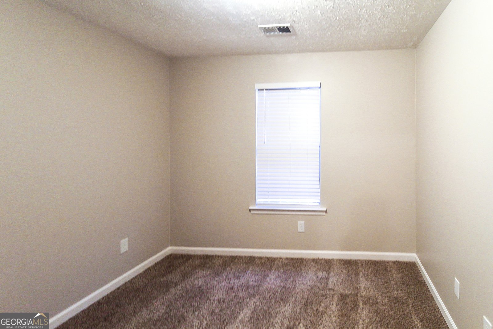 35 Nicole Court Covington - Photo 10