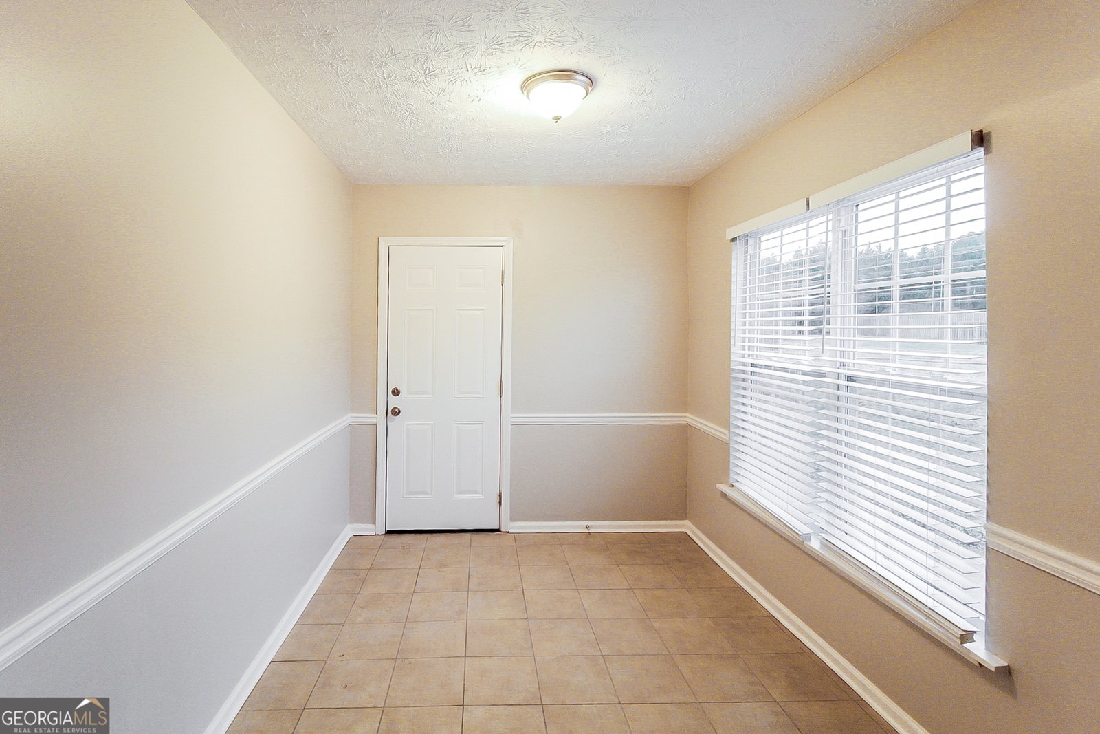 35 Nicole Court Covington - Photo 11