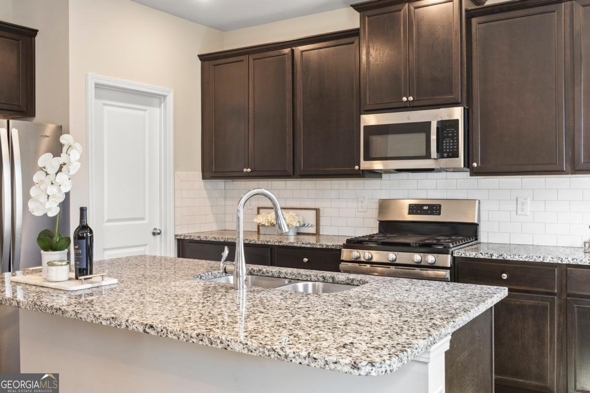 315 Coverview Court Jonesboro - Photo 9