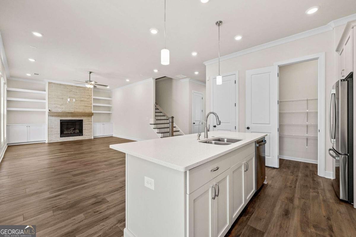 1305 Simonds Way Duluth - Photo 10