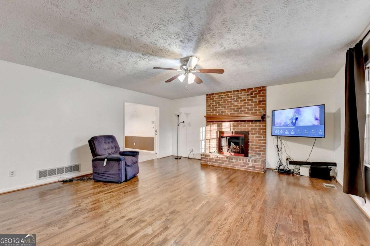 9337 Hidden Branch Drive Jonesboro - Photo 7