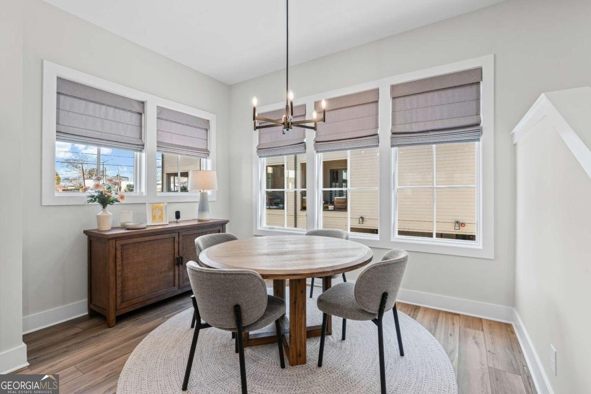 123 Beardon Circle Atlanta - Photo 13