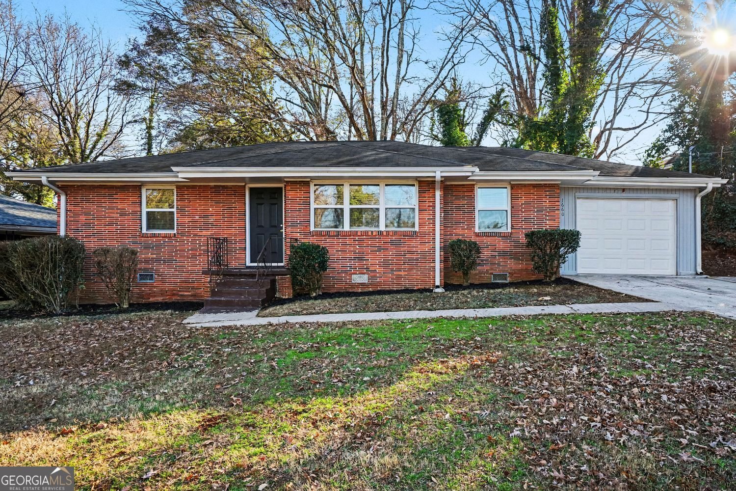 1660 Valencia Road Decatur - Photo 1