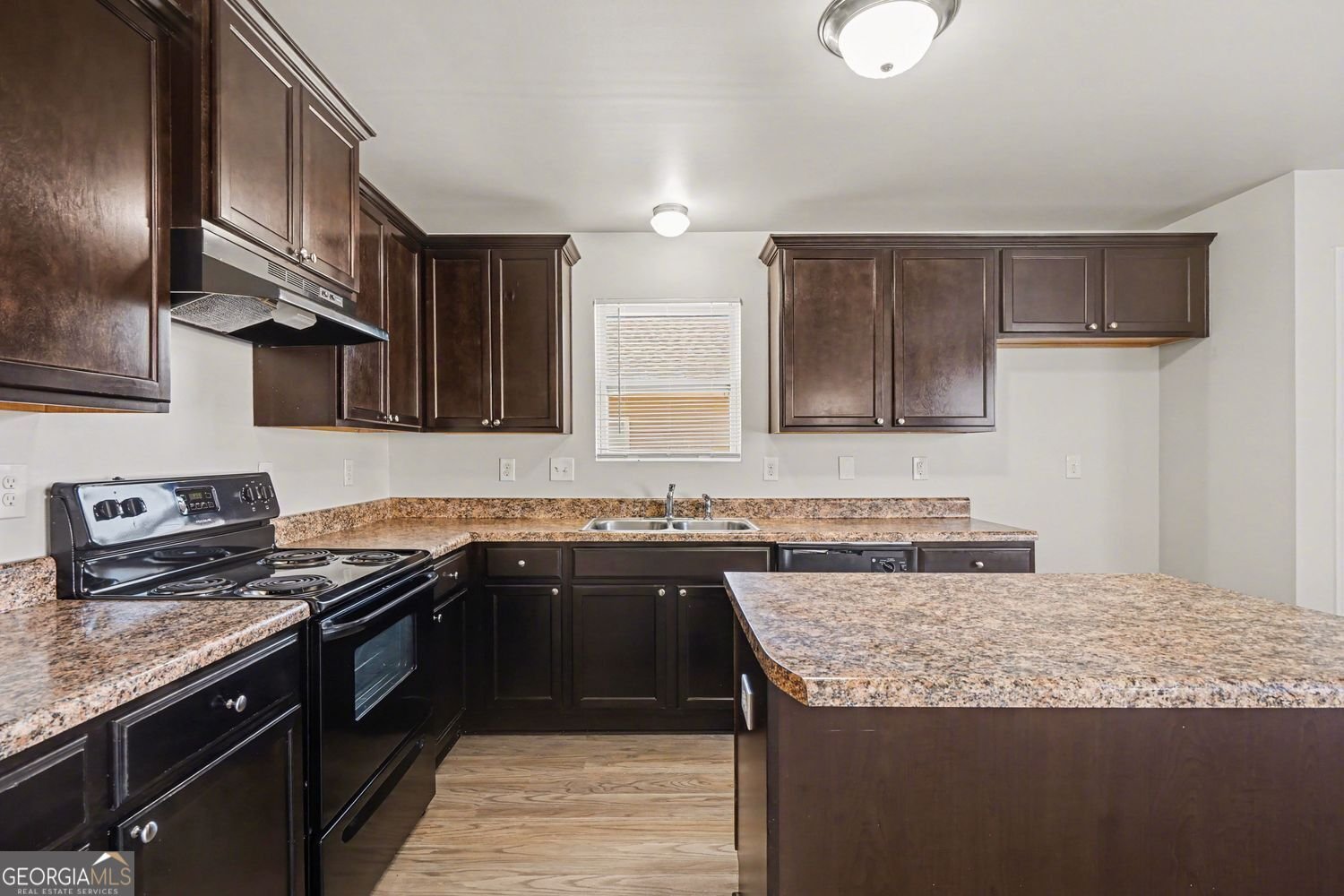 85 Bellerive Lane Covington - Photo 18