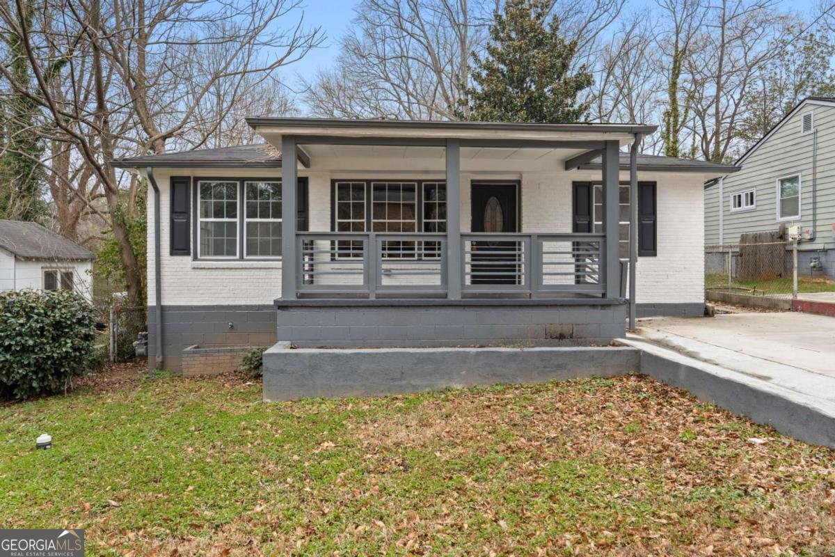 170 Stanhope Circle Atlanta - Photo 1