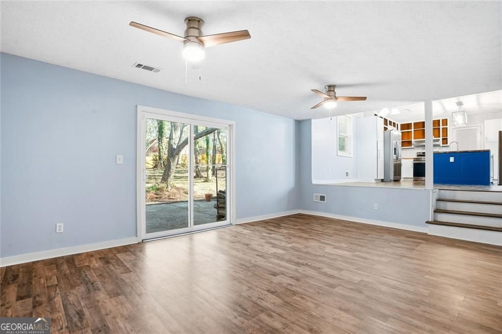 6310 Field Glen Road Stone Mountain - Photo 9