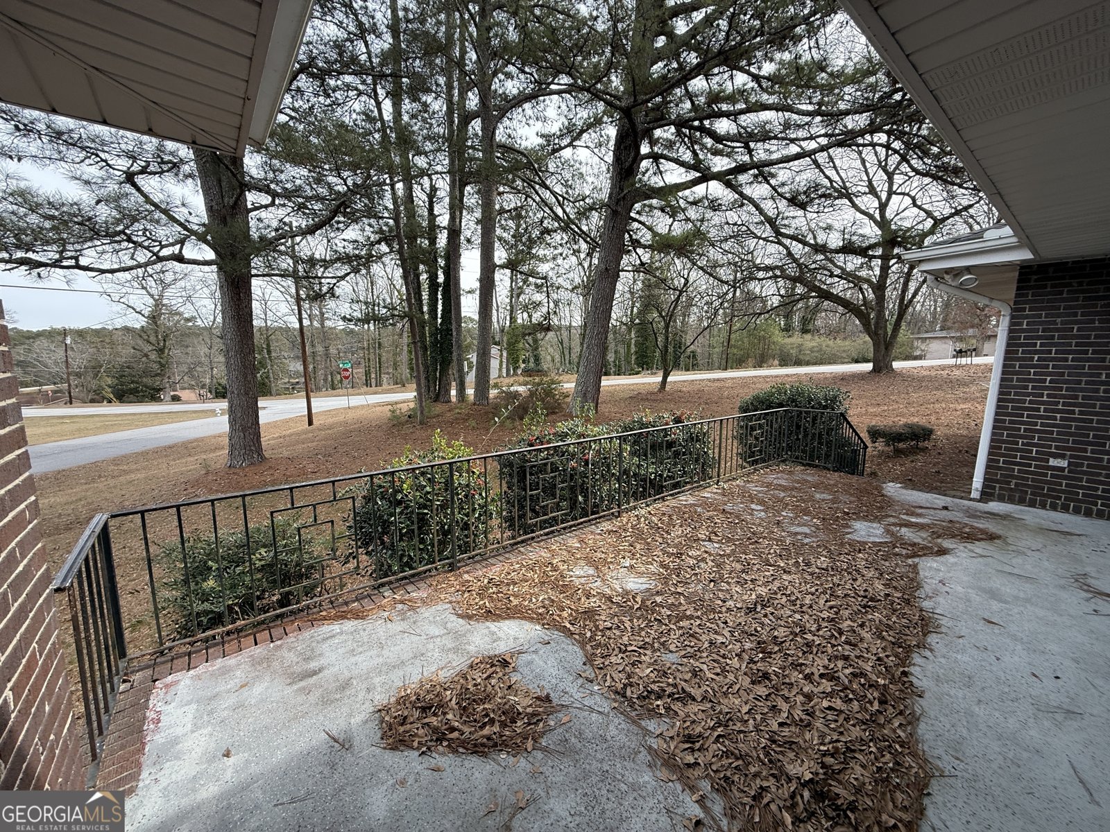 2580 Lake Capri Road Conyers - Photo 10