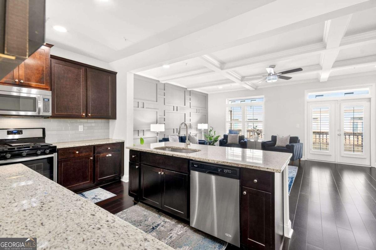 309 Garland Woods Court Smyrna - Photo 10