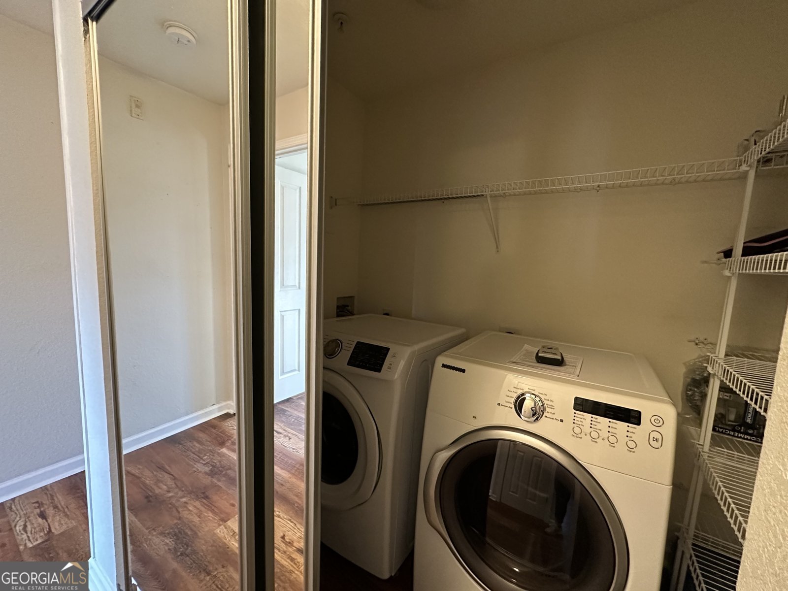 211 Avenue 1225 Athens - Photo 9