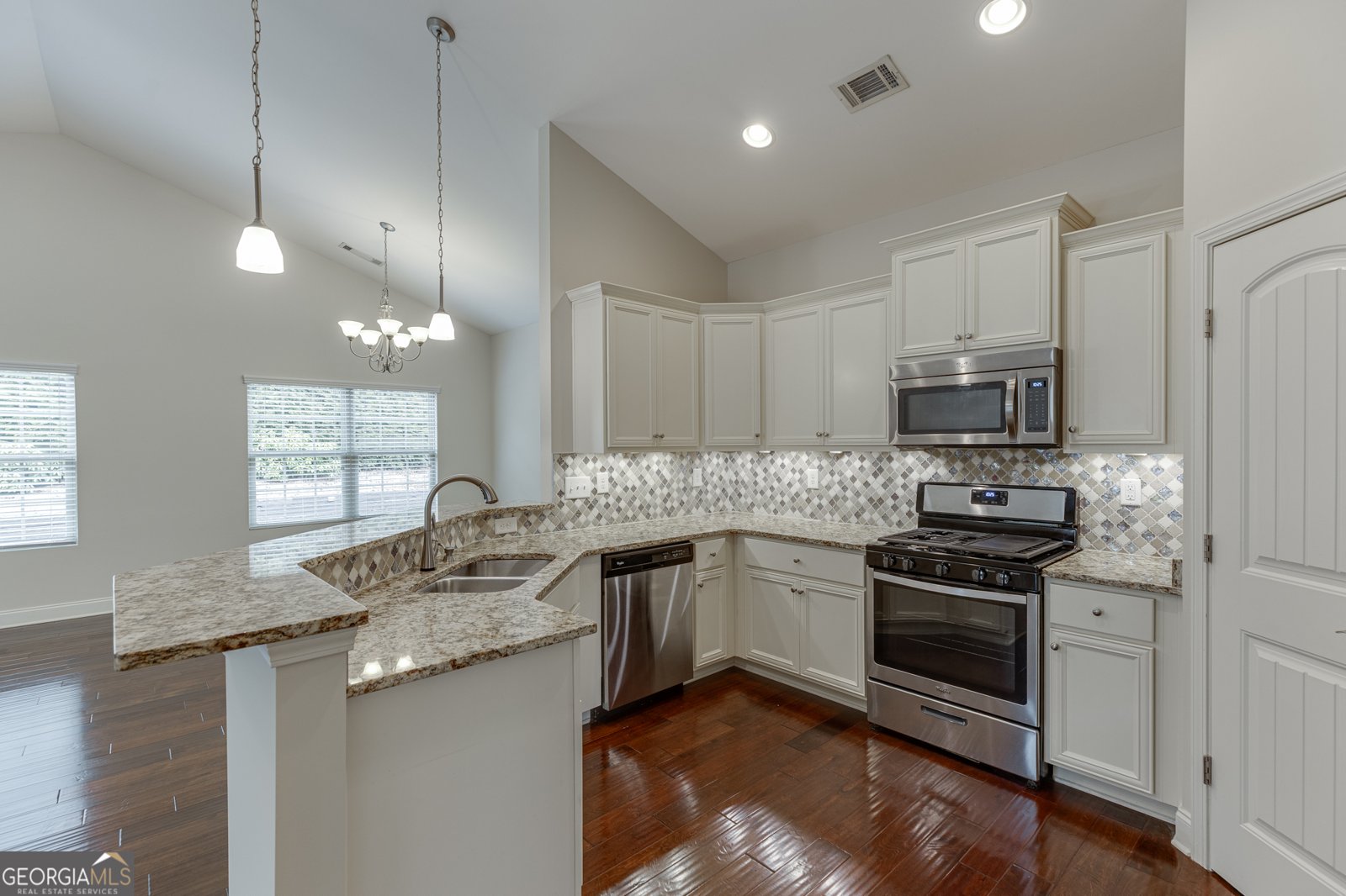 4608 Hidden Creek Drive Gainesville - Photo 11