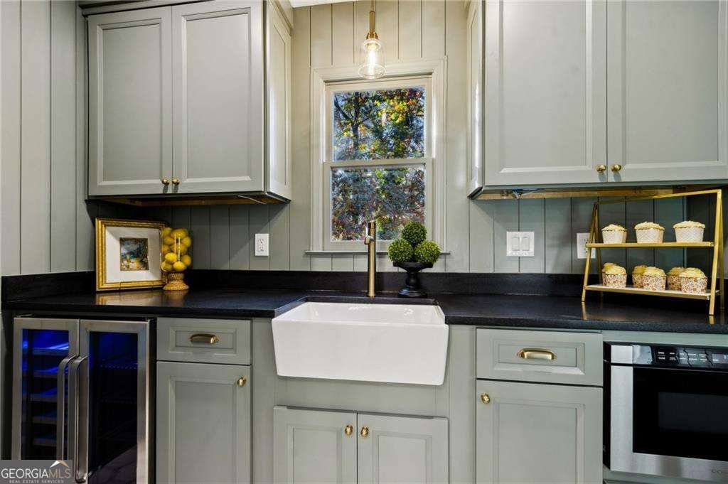 420 Hackberry Court Roswell - Photo 13