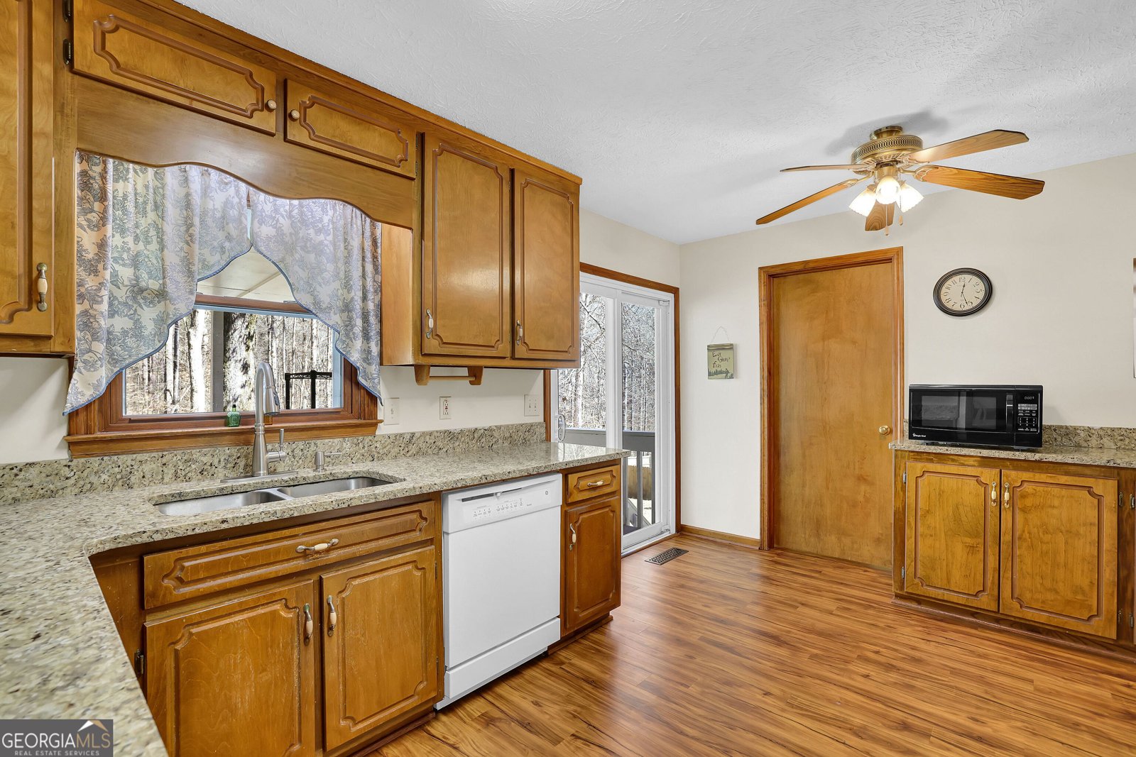 147 Springwater Trace Woodstock - Photo 28