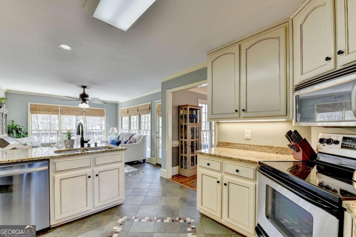 3880 Gallant Fox Court Duluth - Photo 20