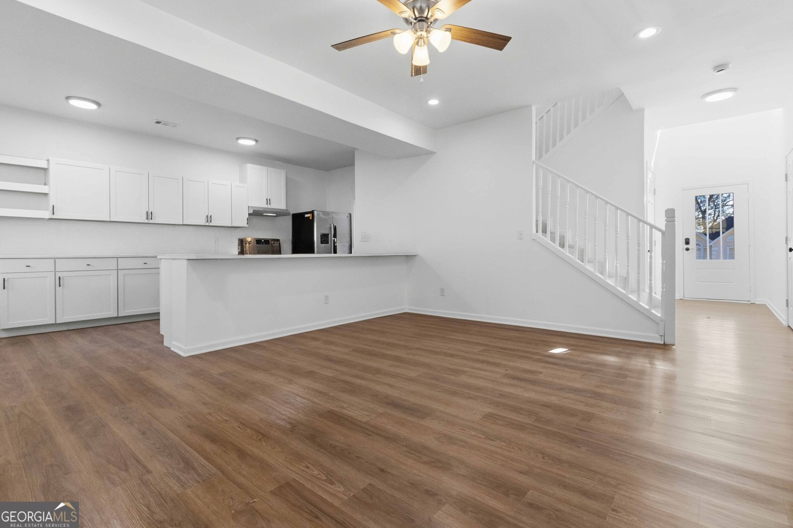 6938 Shadow Ridge Lane Stone Mountain - Photo 8