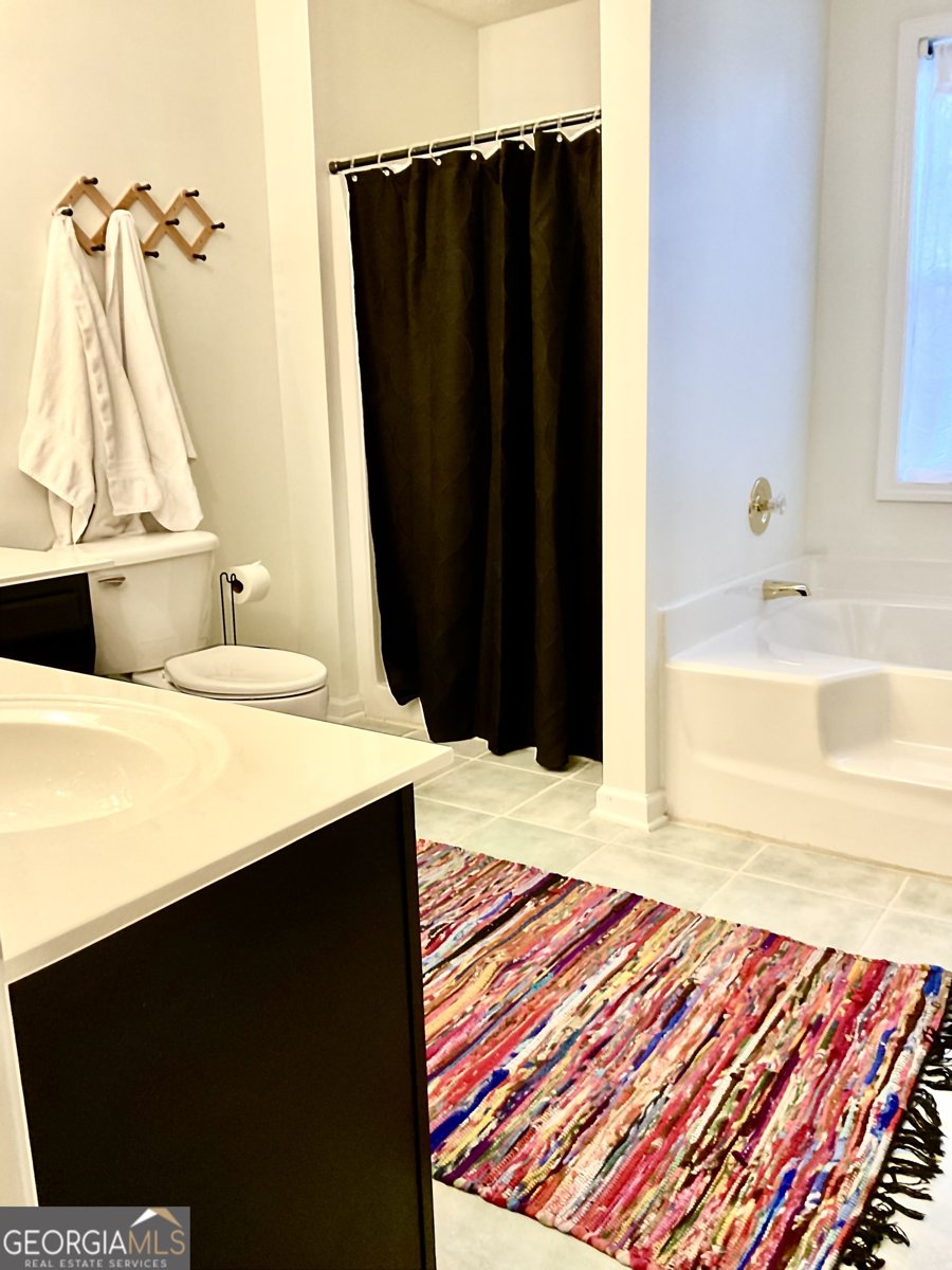 5851 Swan Walk Sugar Hill - Photo 12