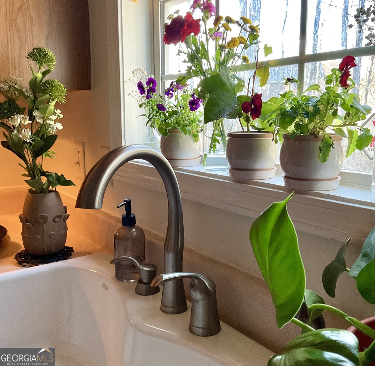 5851 Swan Walk Sugar Hill - Photo 9