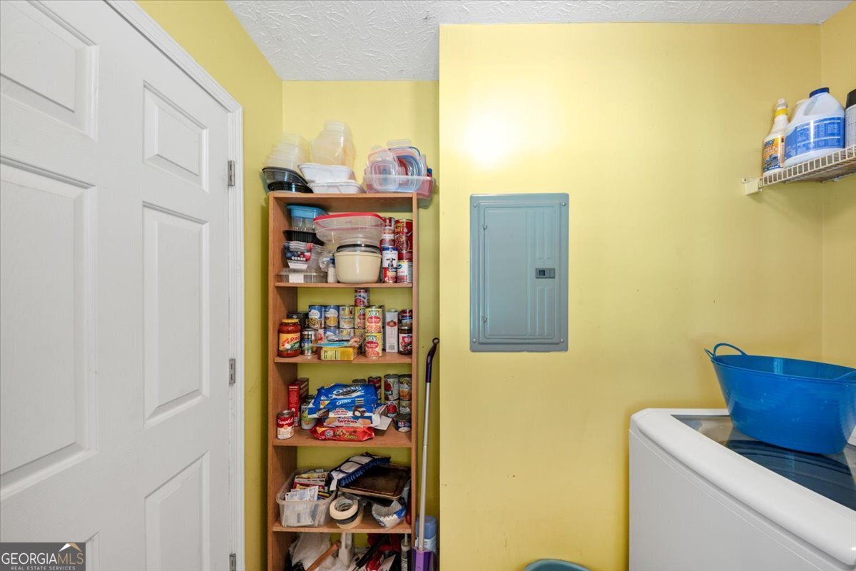 221 Pleasant Way Temple - Photo 16