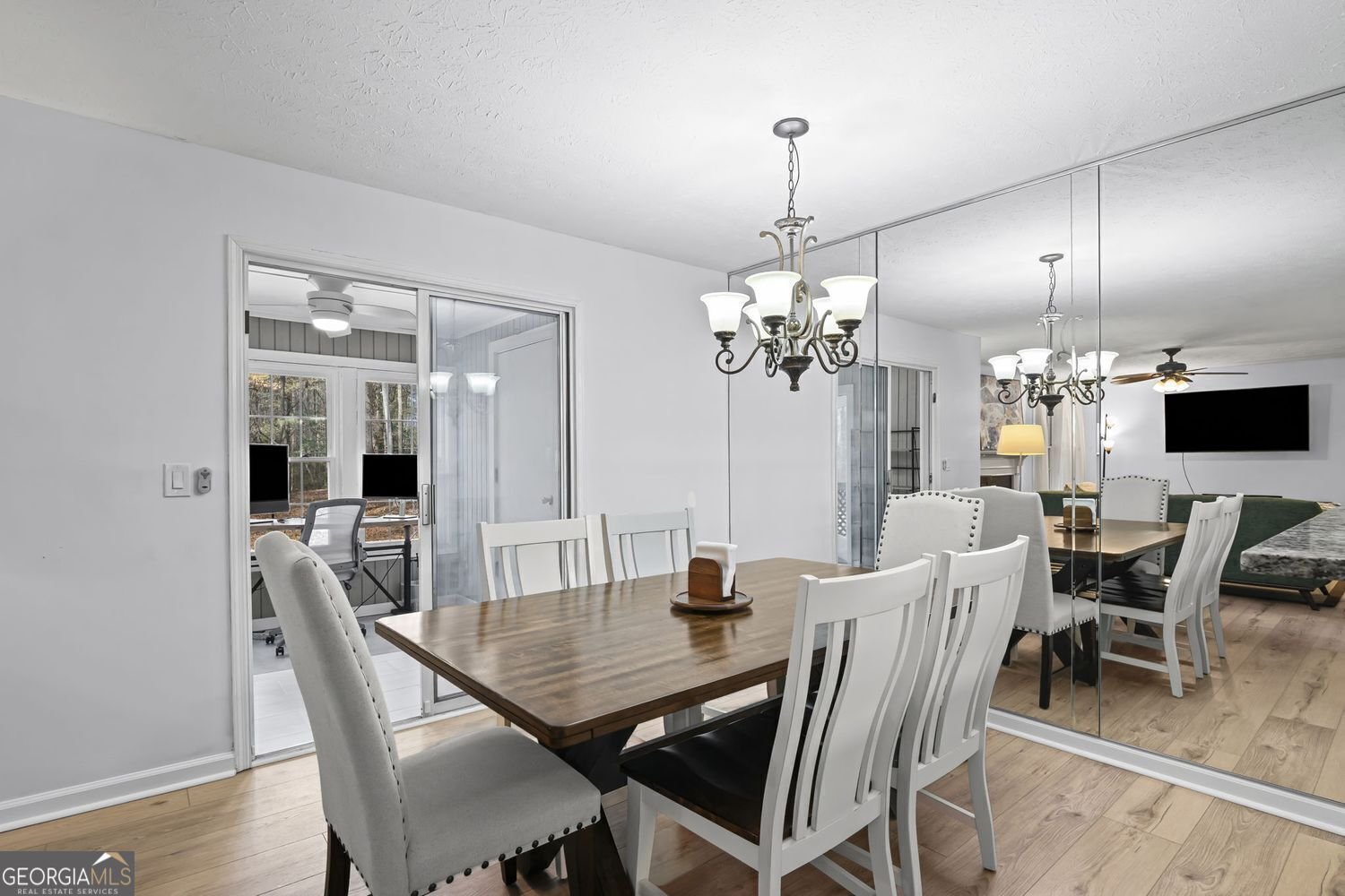 4494 Pineridge Circle Atlanta - Photo 15