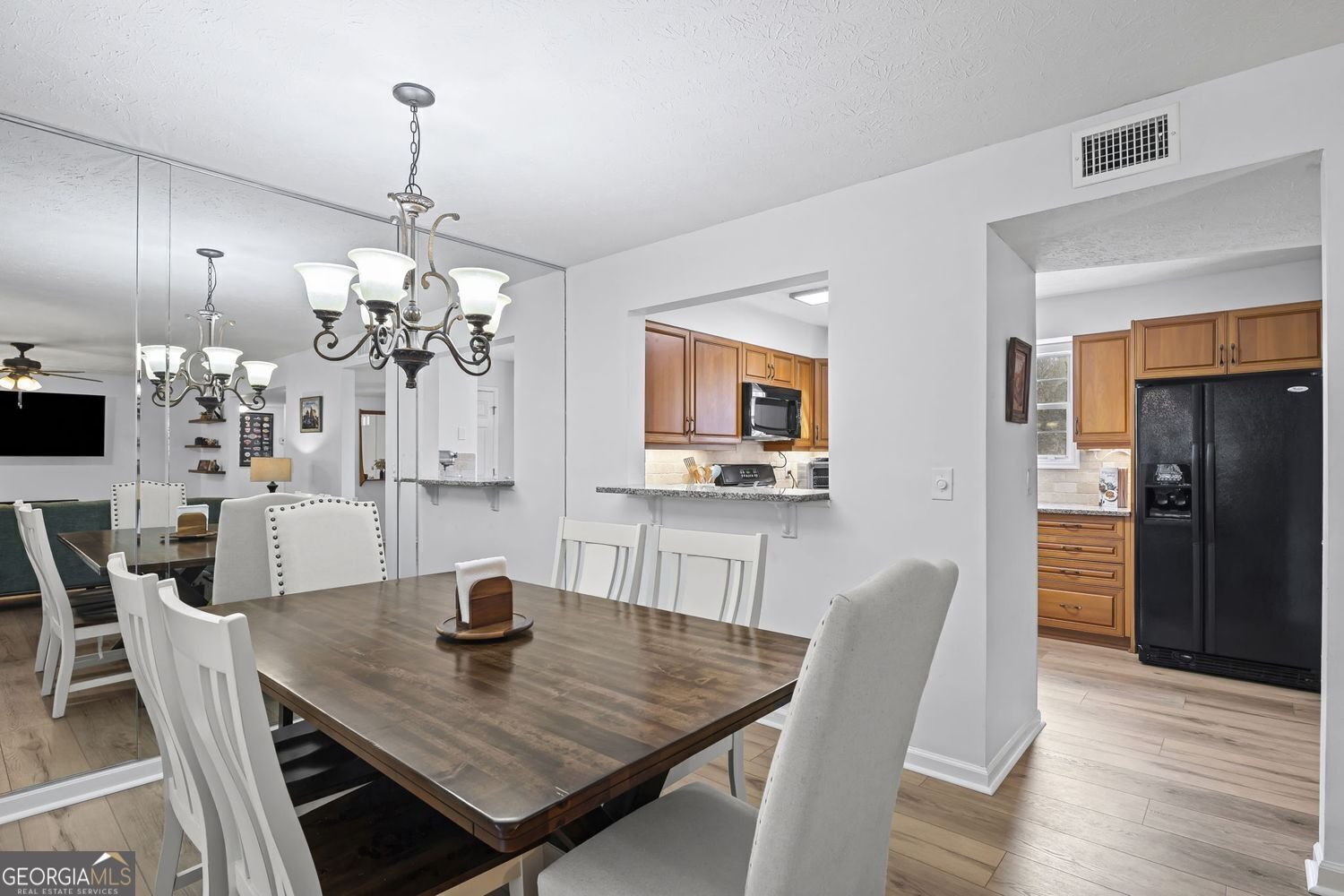 4494 Pineridge Circle Atlanta - Photo 16