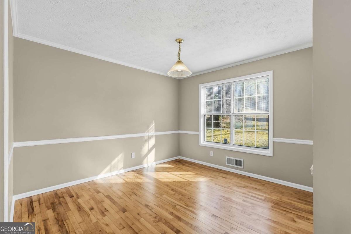 285 Tyson Circle Roswell - Photo 8