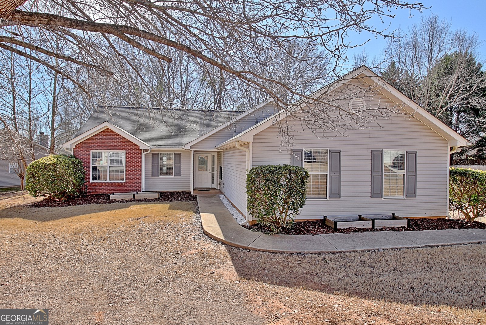 514 Sarahs Lane Locust Grove - Photo 1