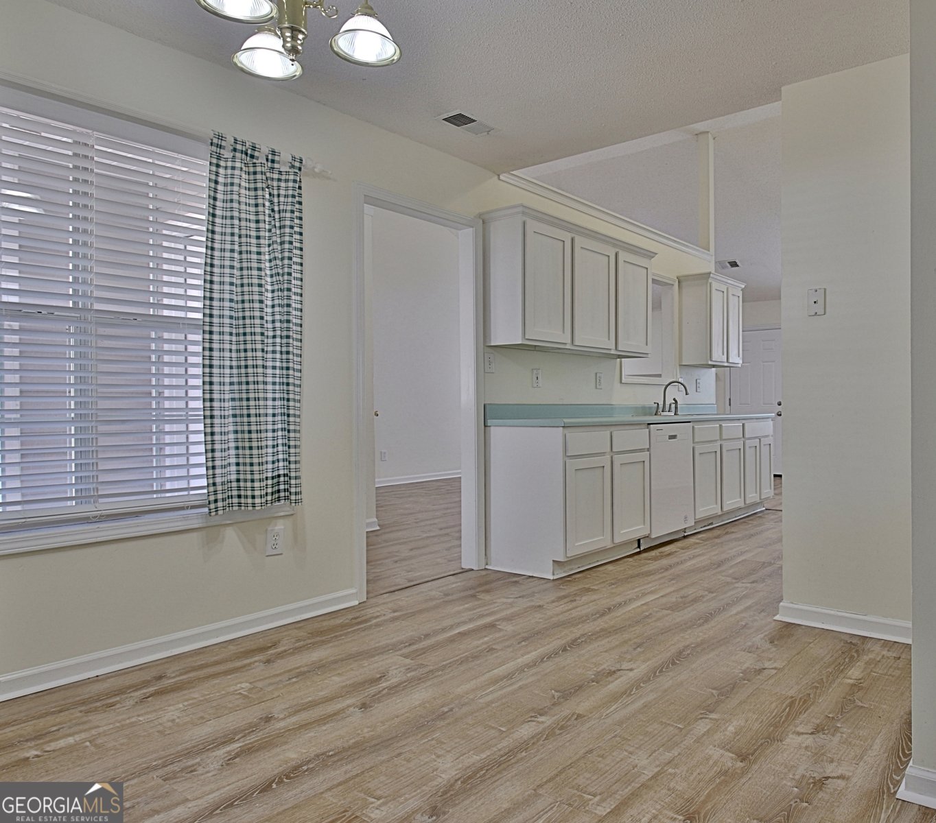 514 Sarahs Lane Locust Grove - Photo 20