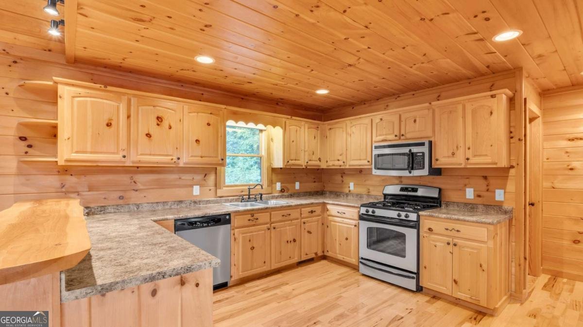 691 Mitchell Branch Road Morganton - Photo 14